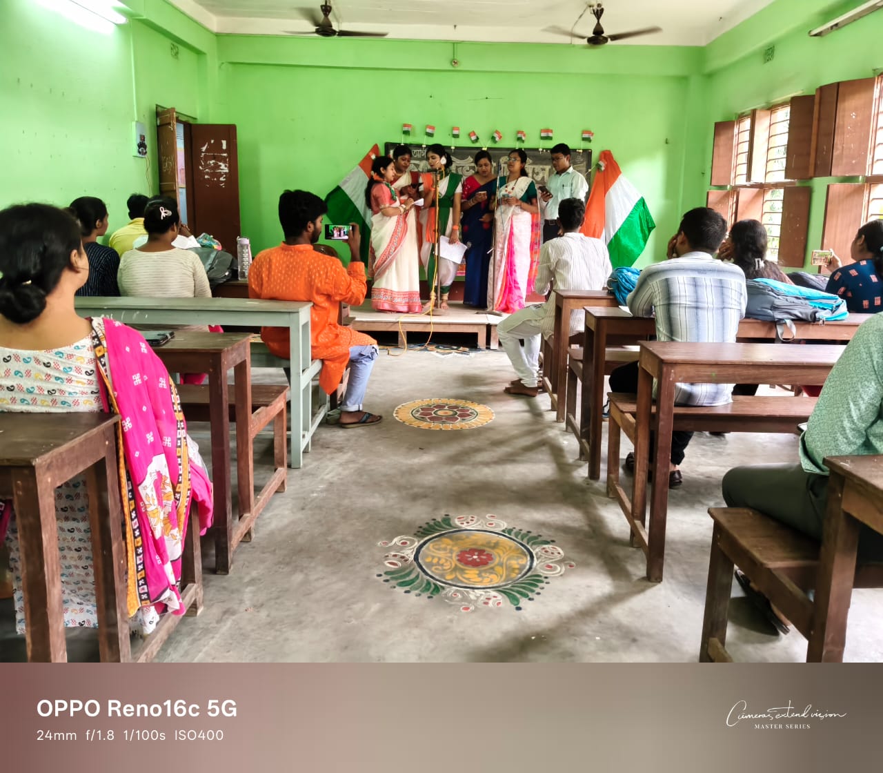 শিক্ষার্থী ও শিক্ষকদের অংশগ্রহণ